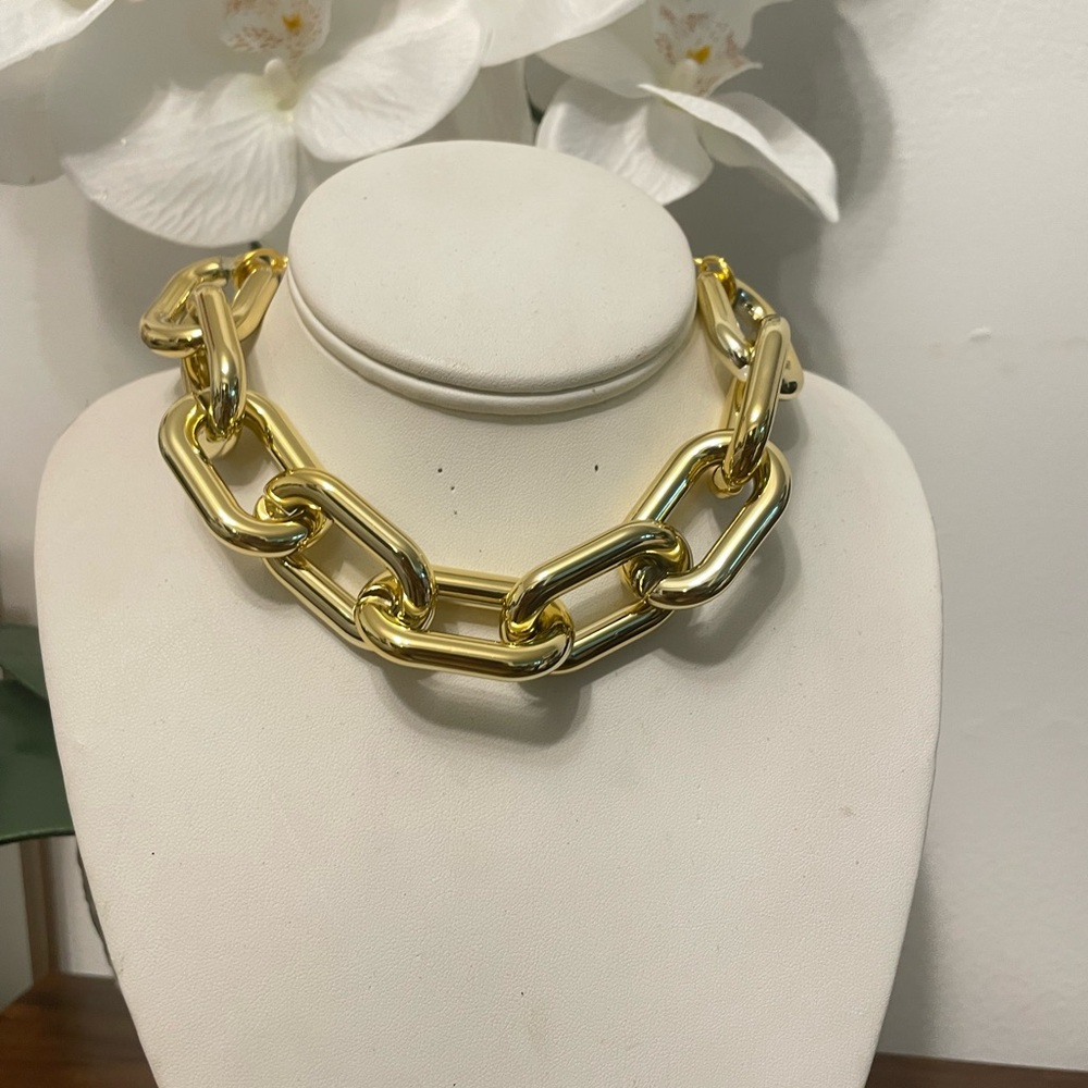 Chunky Gold Chain Necklace